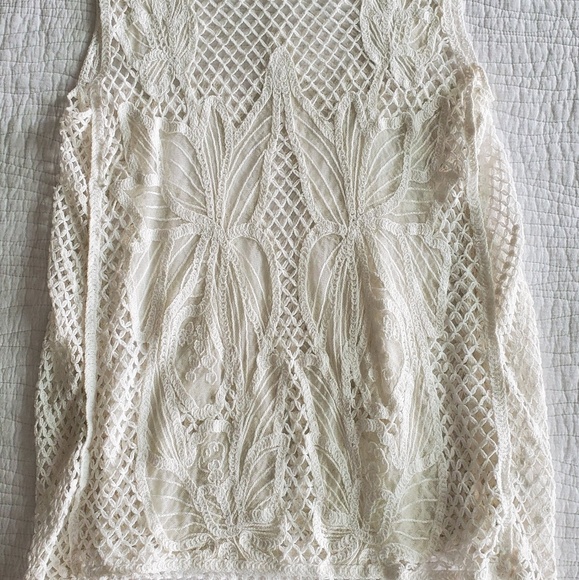 Embroidered Tank Top - Picture 2 of 3